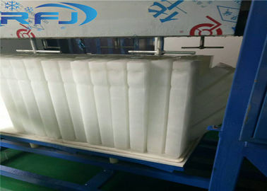 La máquina de hielo redonda comercial de bloque 3 toneladas de la capacidad de Aliminium de hielo de la placa moldea el material